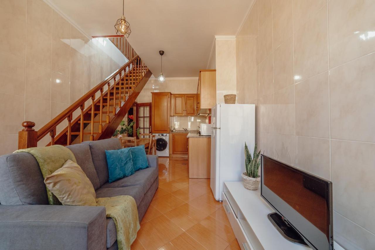 Downtown Flores Duplex By Homing Lejlighed Porto Eksteriør billede